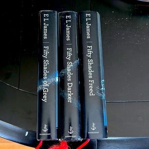 Fifty Shades of Grey Complete Series-Hard back
